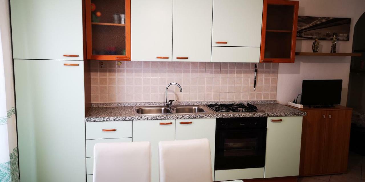 Casa Vacanza Giulia Будони Екстериор снимка